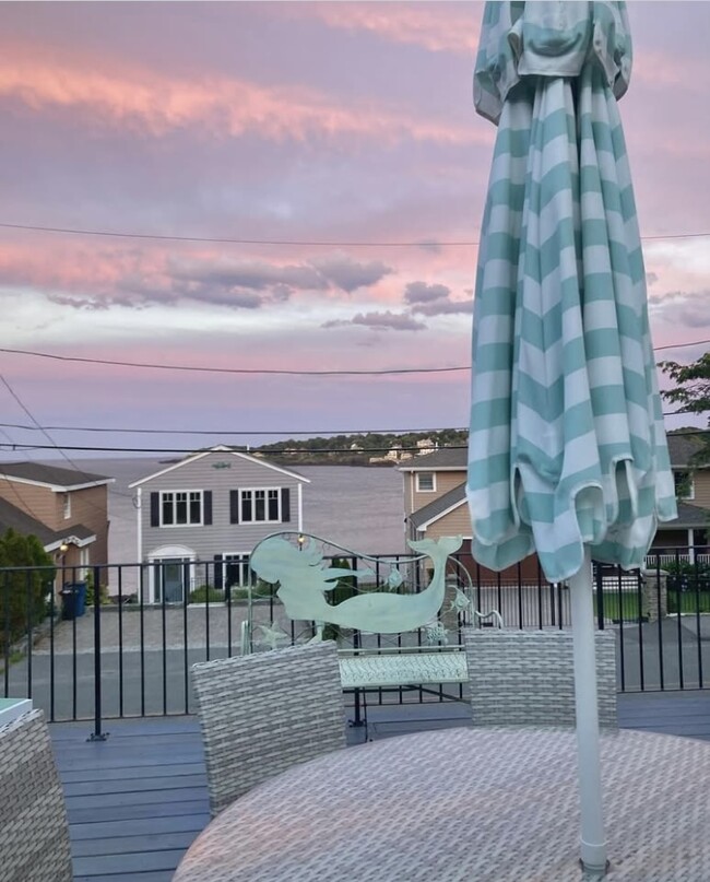 Photo - 42 Little Nahant Rd Townhome