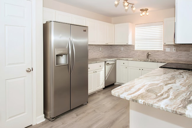 Photo - 234 Pelican Pl Unit 2