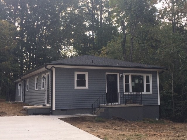 Building Photo - 2817 Beechwood Dr