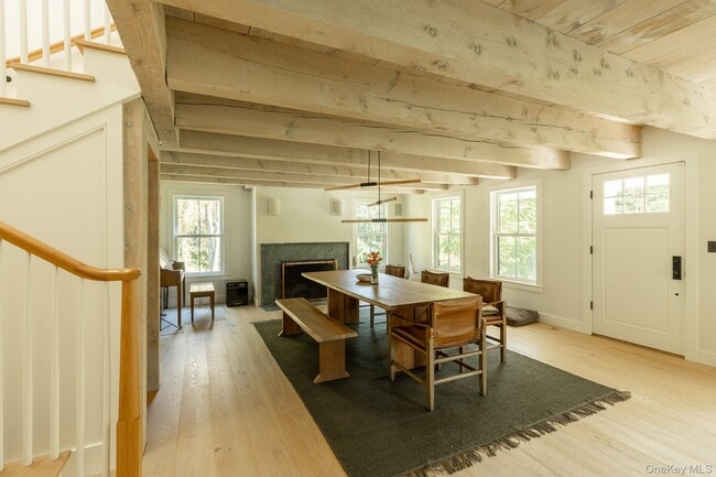 Photo - 4-6 Old Primrose Hill Rd