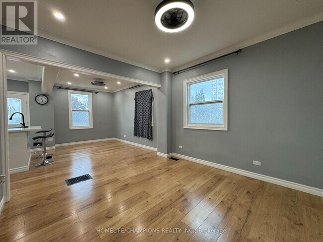 Photo - 238 Dearborn Ave