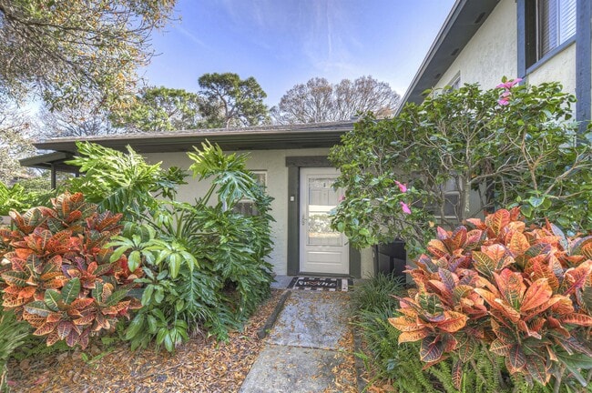 Photo - 2926 Lichen Ln