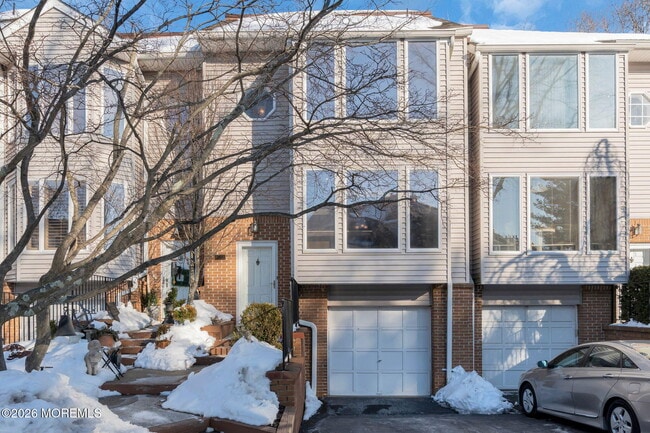 Building Photo - 148 Ambassador Dr Unit 1054