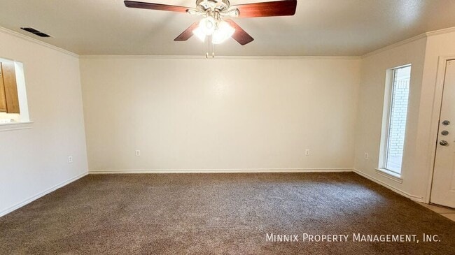 Photo - 5423 Marshall St