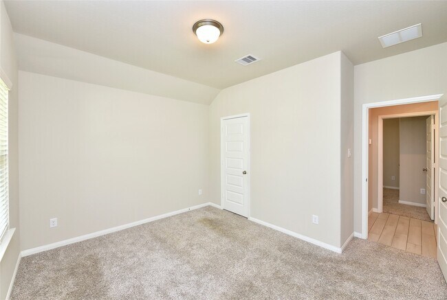 Photo - 1214 Oak Barrel Run