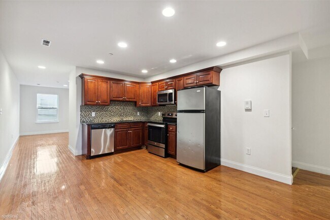 4 br, 2 bath Duplex - 1815 N 18TH ST Unit B - 4 br, 2 bath Duplex - 1815 N 18TH ST Unit B