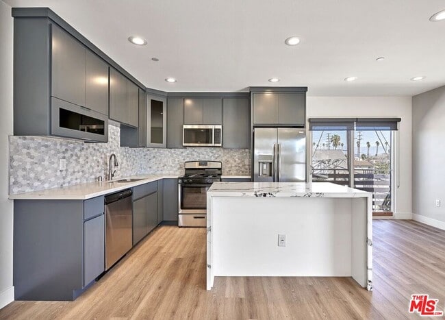 Photo - 4507 Lomita St Unidad 4505 1/2