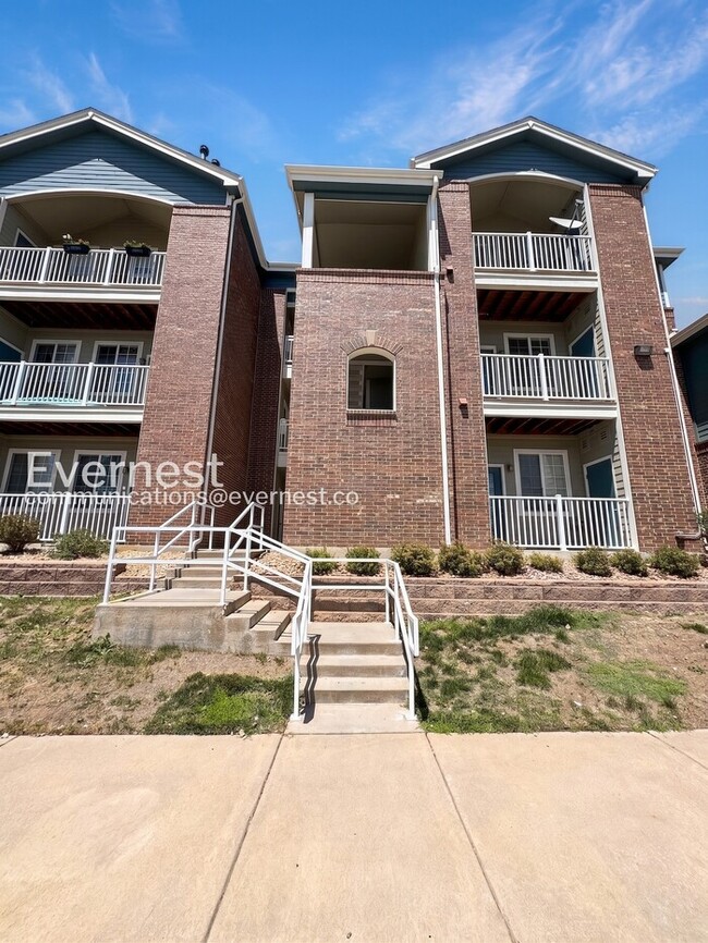 Building Photo - 19303 E College Dr