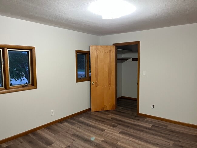 Building Photo - 455 S Arch Ave Rental