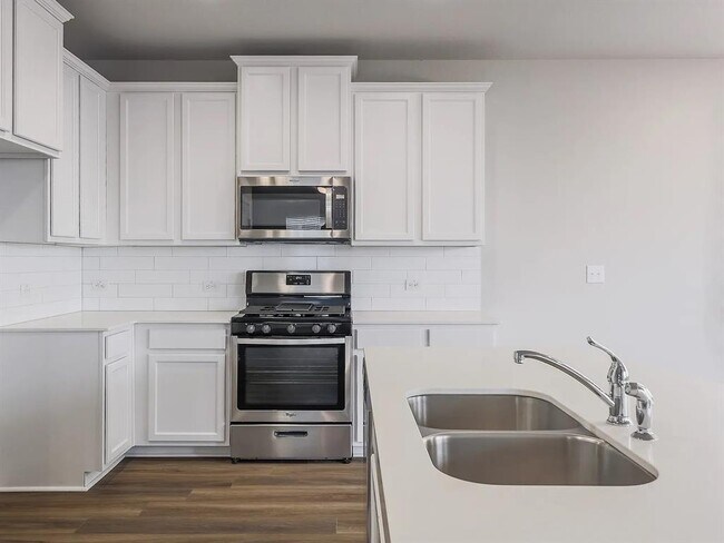 Photo - 10702 Sentinel Dr