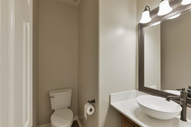 Photo - 21808 Maidens Crossing Dr