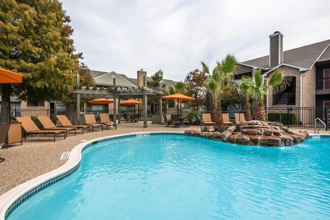 Photo - 504 TX-332 Unit c1