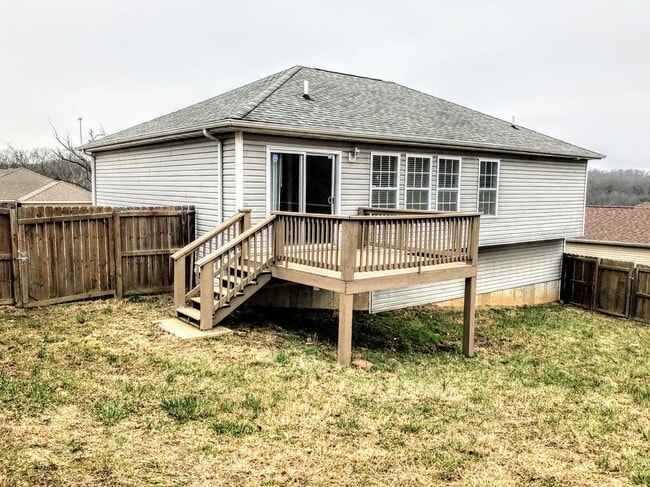 Photo - Home near FLW!