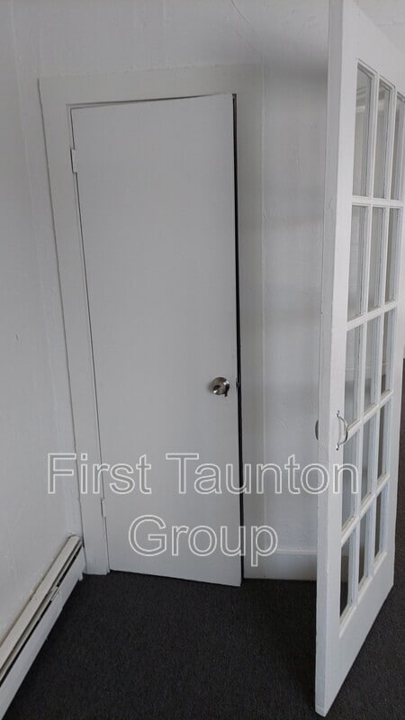 Photo - 9 Cedar St Unit 2 left