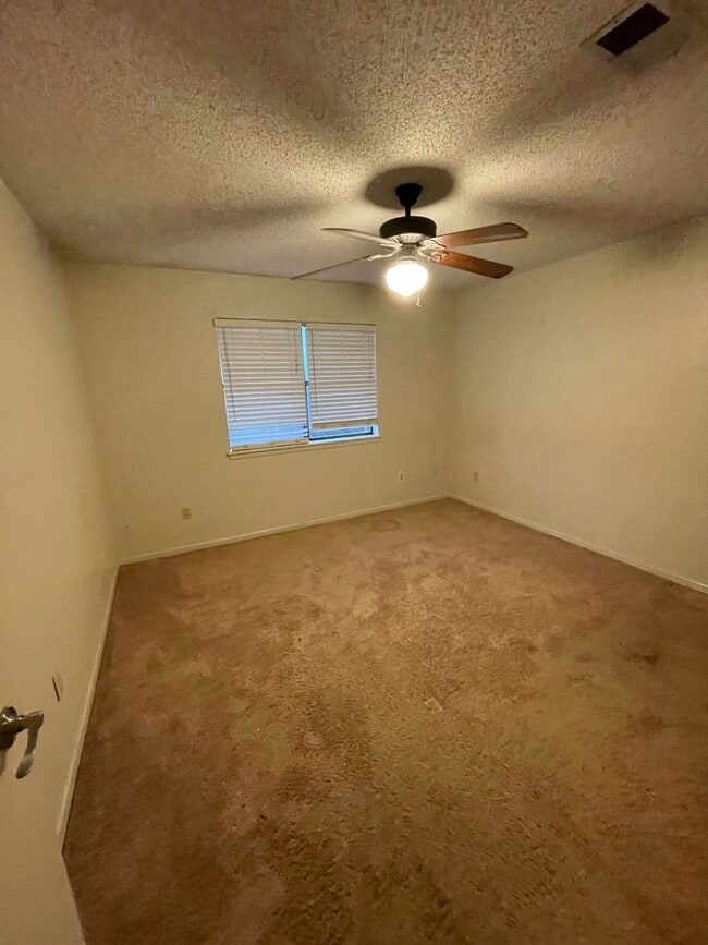 Photo - JC-4626/4634 Marlboro Unidad 4634 Marlboro