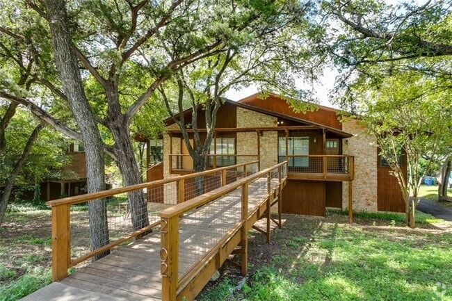 Building Photo - 2102 Rabb Rd Rental