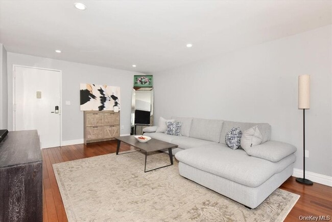 Photo - 320 E Shore Rd Unit 2-A