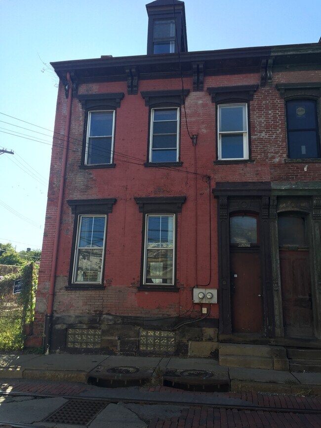 Photo - 1003 Chestnut St Unit 2