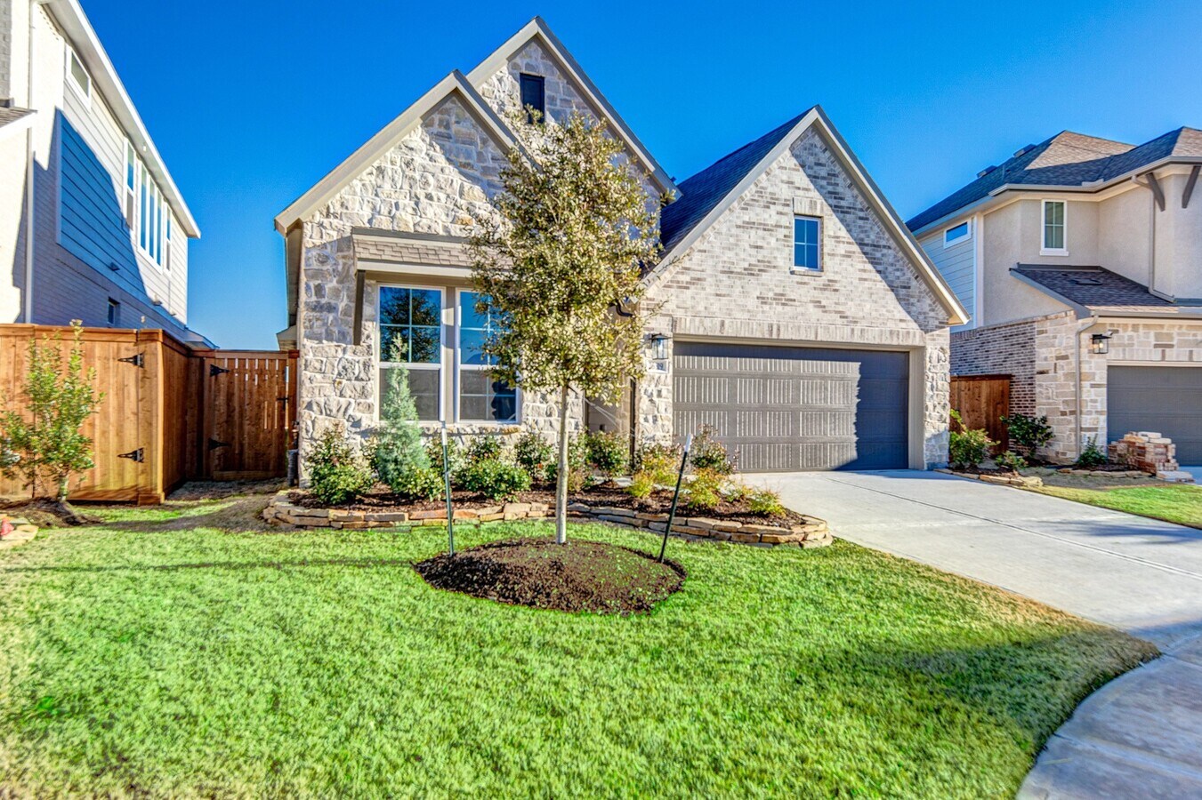 Photo - 26319 Camden Cyn Ave