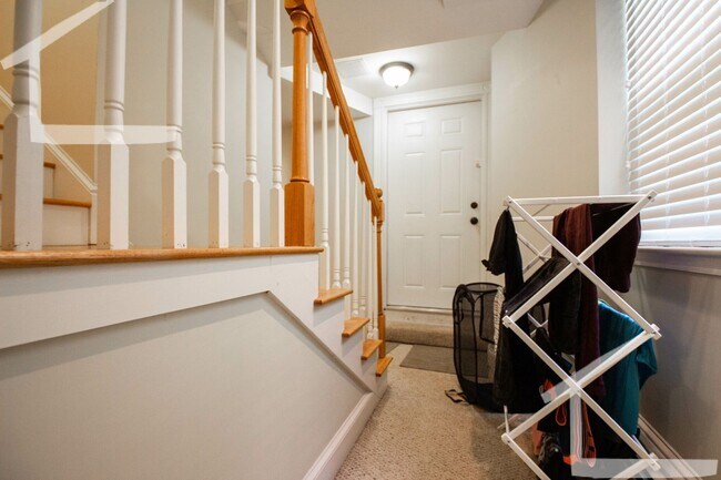 Photo - Charming 4 Bedroom-No Broker Fee