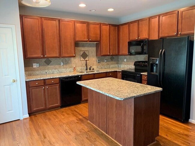 Photo - 7591 Cherrybark Oak Ln