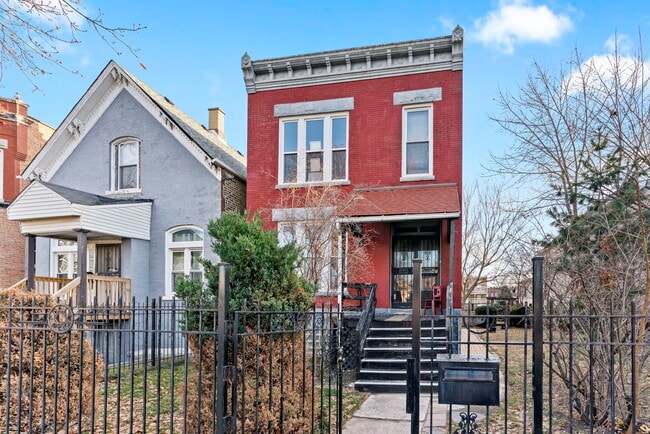 Building Photo - 1929 S Central Park Ave Unit 1