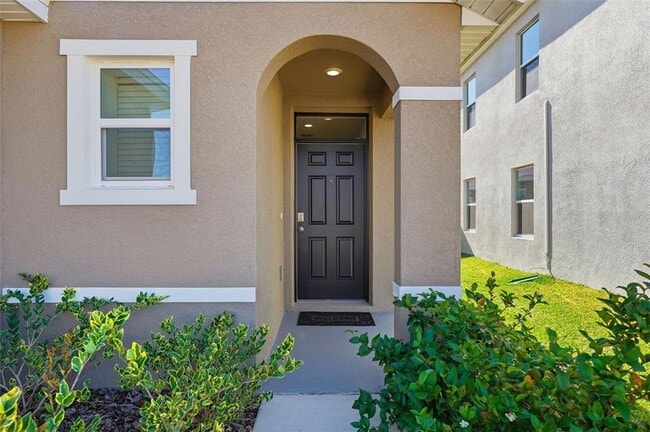 Photo - 33358 Regent Canal St