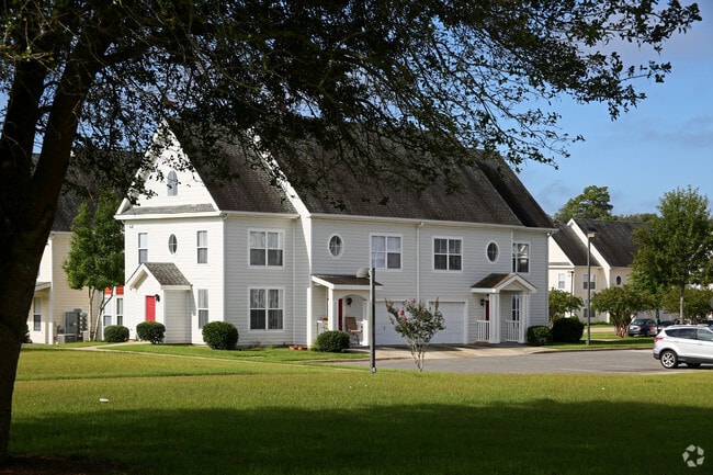 Photo - Twin Oaks at Southwood