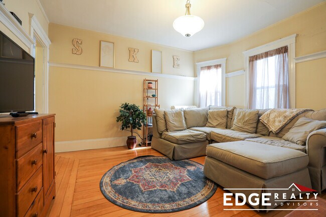 Photo - 50 Atkins St Unit 2