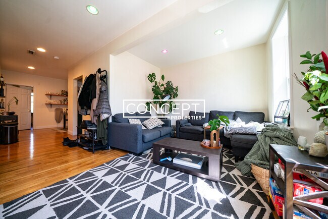 Photo - 79 Highland St Unidad 2CP