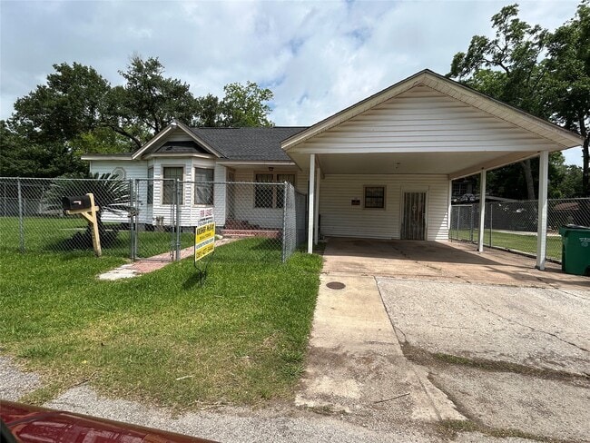 Building Photo - 307 Hafer Ave