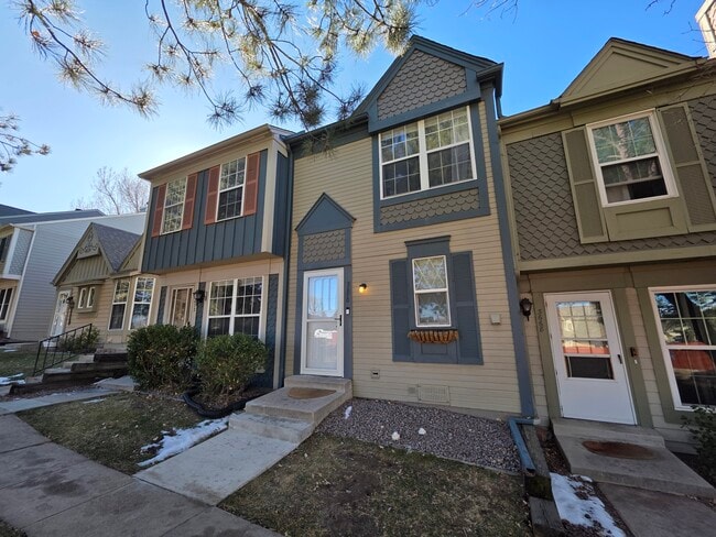 Photo - 3670 Queen Anne Way