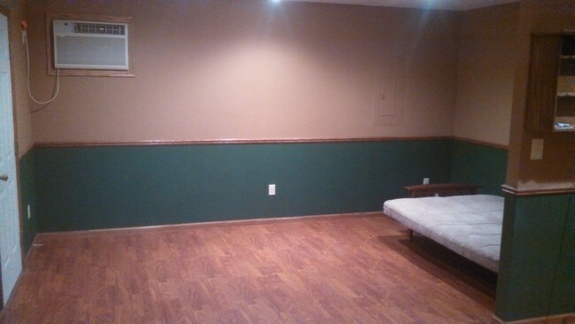 Photo - N1453 Spencer Lake Ct