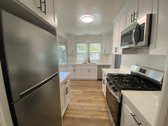 Photo - 4021 Duquesne Ave