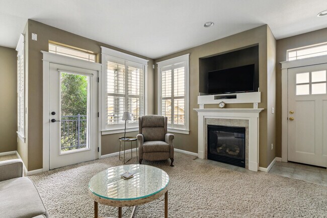 3305 Summerlinn Dr