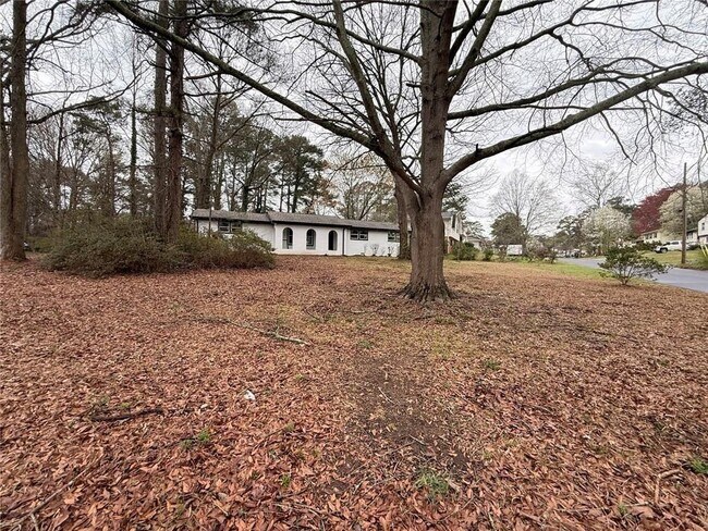 Photo - 1055 Pinecrest Dr