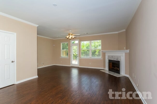 Photo - 3364 Estes Dr