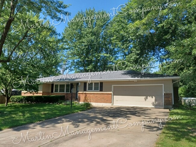 Photo - 2708 S Quincy Ave House