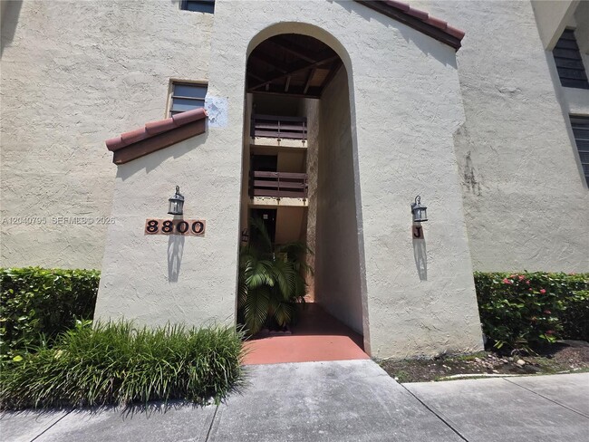 Photo - 8800 SW 123rd Ct Unidad J105