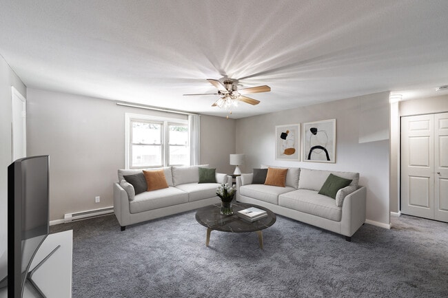 Photo - Columba Court