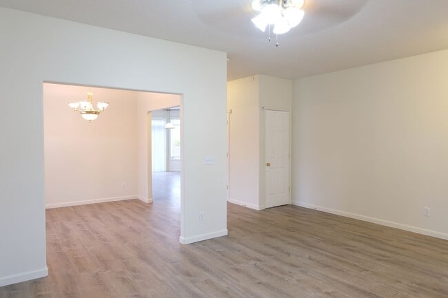 Photo - ***REST OF DECEMBER FREE***? Your Dream Rental: Large, Serene Home with Fenced Yard?