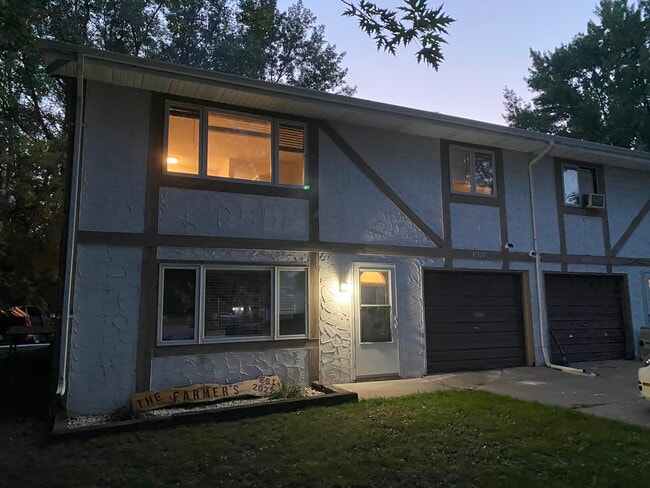 Photo - 6939 Centerville Rd