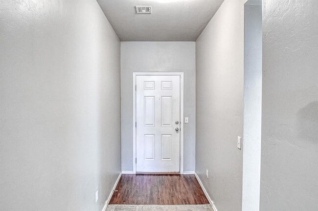 Photo - 1325 Quartz Pl