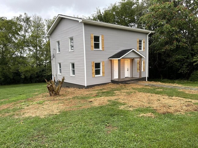 Photo - 1719 Airline Dr