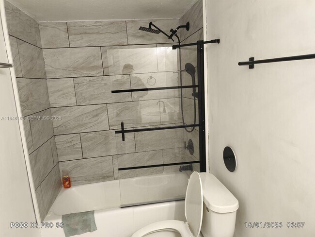 Photo - 4910 NW 79th Ave Unit 108