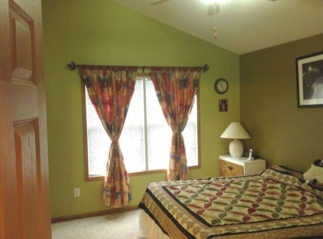 Photo - 8575 Fernbrook Dr