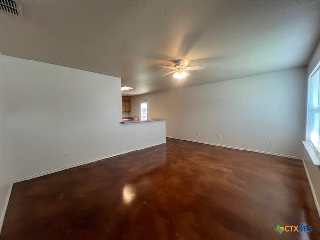 Photo - 3014 Douglas Fir Dr