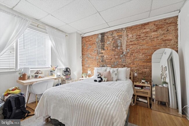 Building Photo - 3641 Warren St