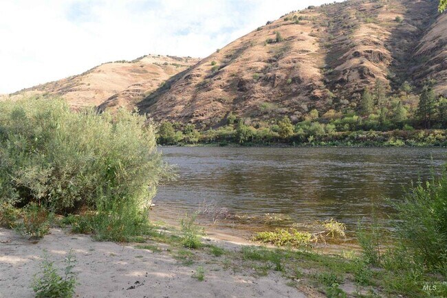 Photo - Beautiful open concept home located on Cle...