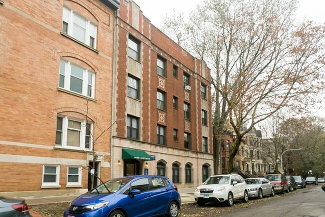 Building Photo - 638 W Barry Ave Rental